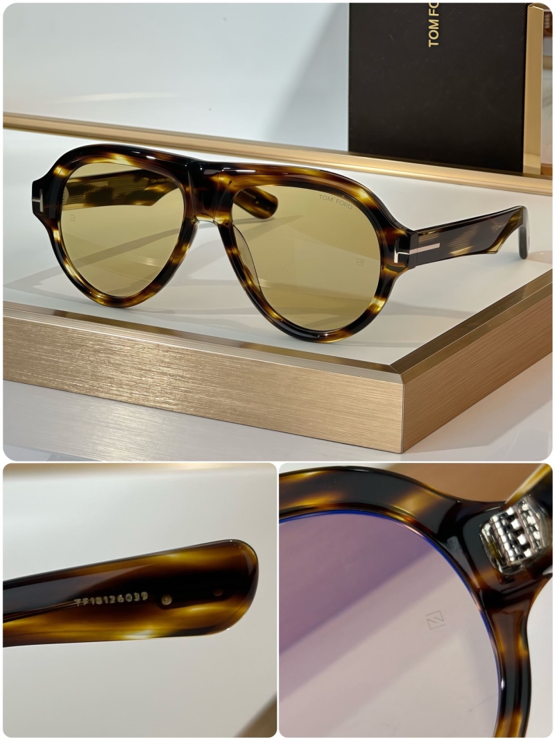TOM FORD